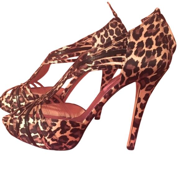 Vintage Betsey Johnson Satin Leopard Peep Toe Sandals, Size 9.5 - Picture 1 of 5